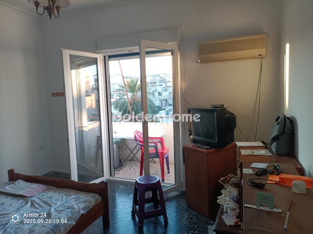 Apartment in Tampouria, Nikaia — Photo 2 of 12