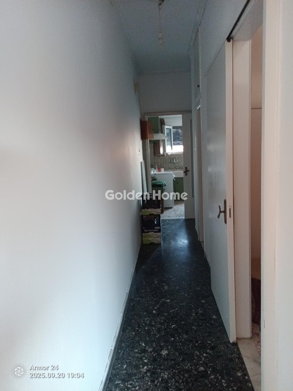 Apartment in Tampouria, Nikaia — Photo 7 of 12
