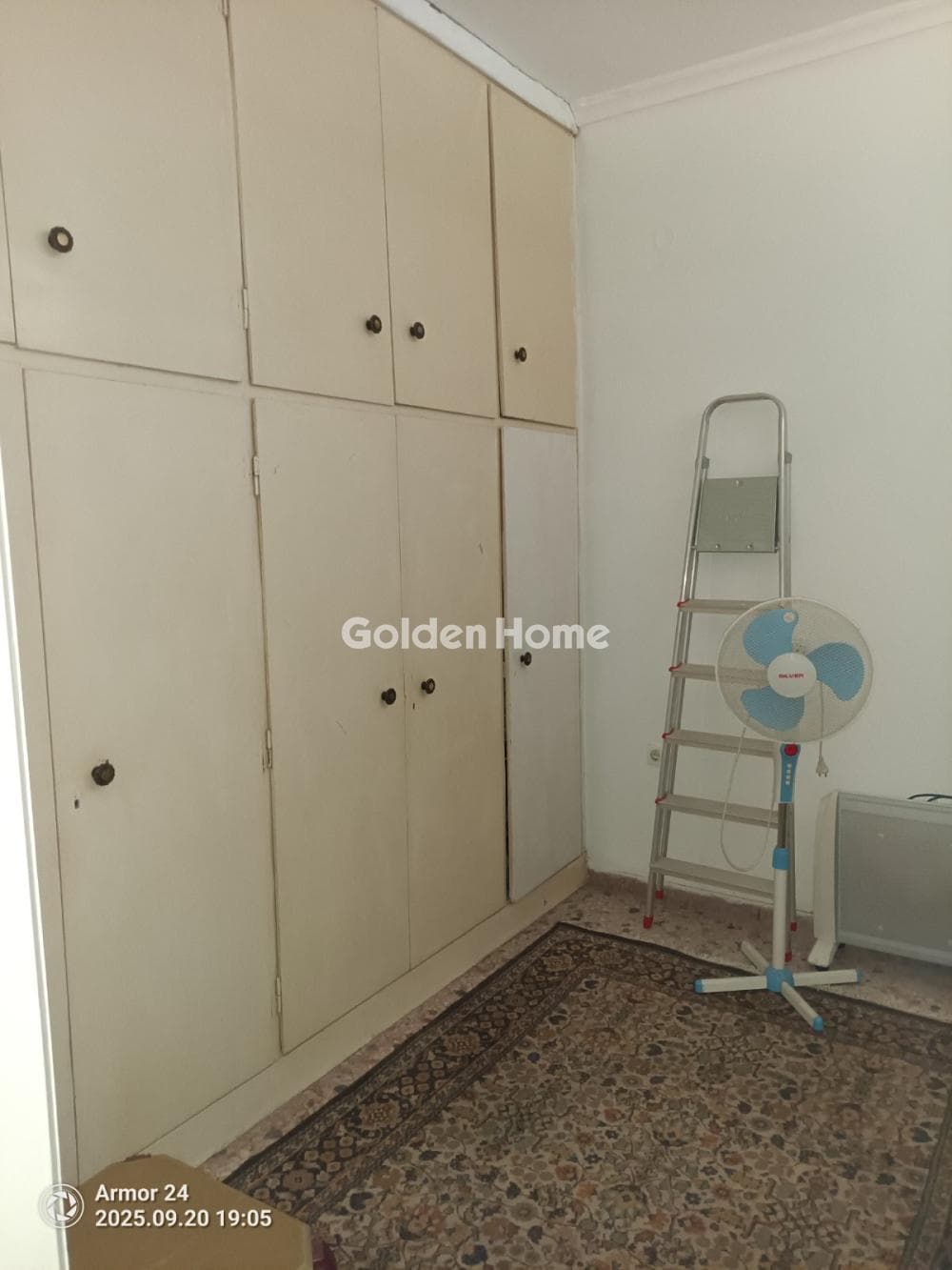 Apartment in Tampouria, Nikaia — Photo 10 of 12