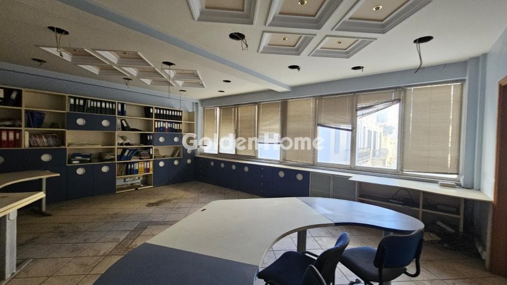 Apartment in akadimia Platonos, Kolonos - Kolokinthous — Photo 3 of 17