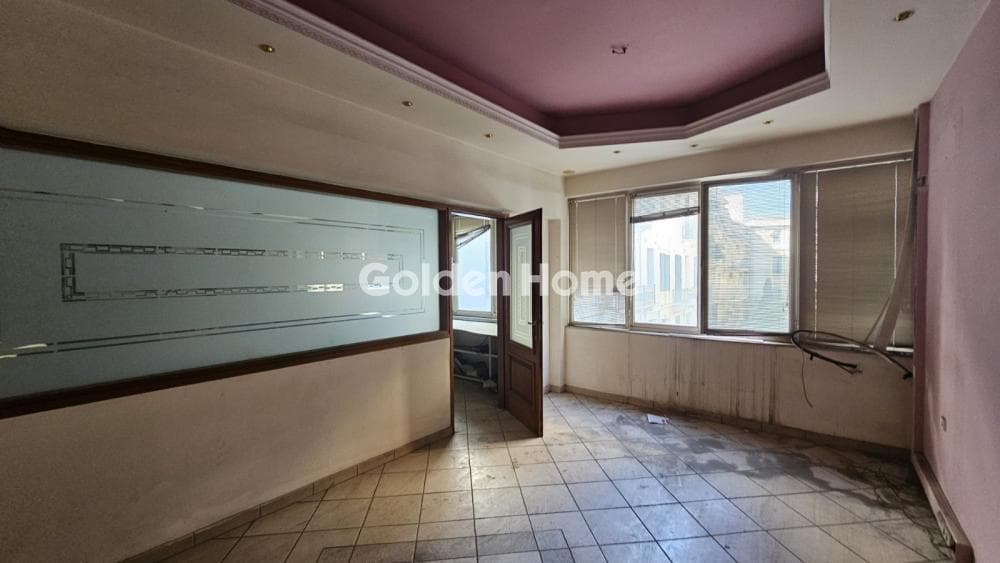 Apartment in akadimia Platonos, Kolonos - Kolokinthous — Photo 13 of 17