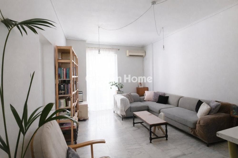 Apartment in Fix, Koukaki - Makrigianni — Photo 1 of 24