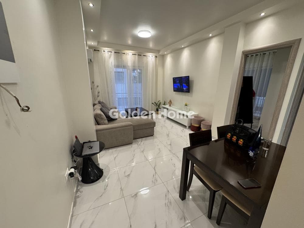 Apartment in Nekrotafeio Kallitheas, Agios Dimitrios — Photo 1 of 13