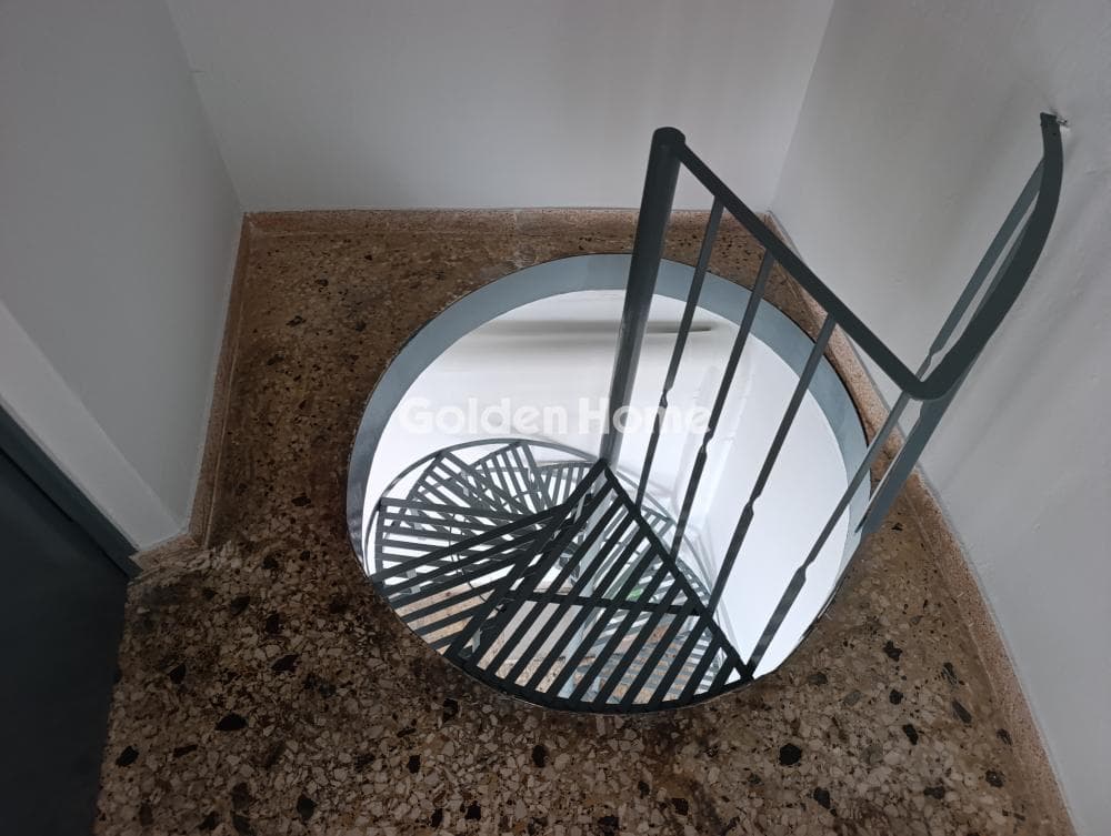 Κατάστημα στην Χαραυγή, Μεταμόρφωση — Φωτογραφία 3 από 7