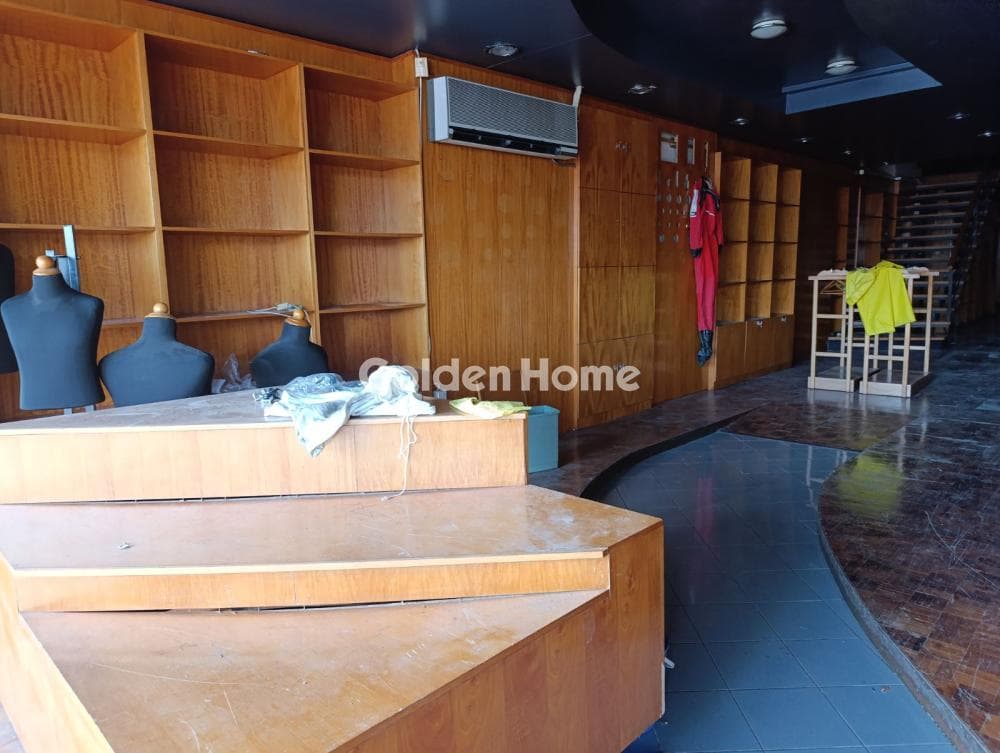Retail Store in Freattida, Piraeus — Photo 3 of 7