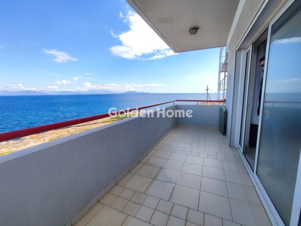 Apartment in Proteas, Rafina — Photo 1 of 17
