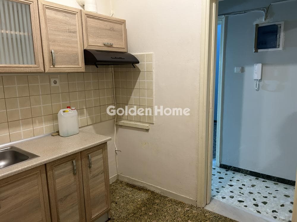 Apartment in Lofos Axiomatikon, Peristeri — Photo 8 of 18