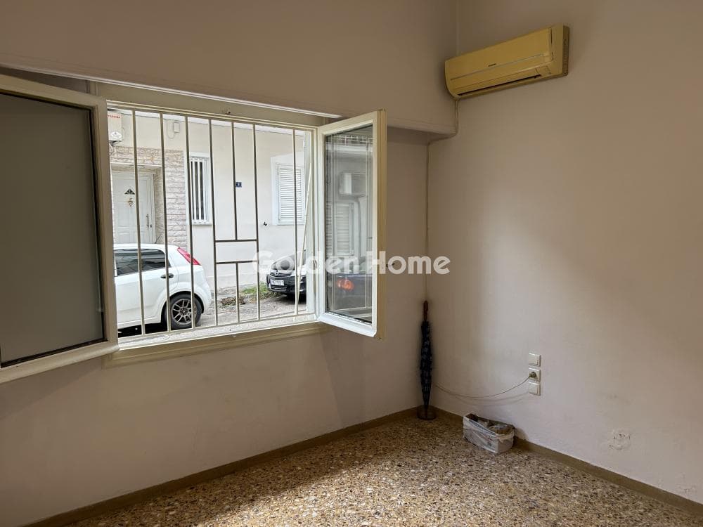 Apartment in Lofos Axiomatikon, Peristeri — Photo 9 of 18