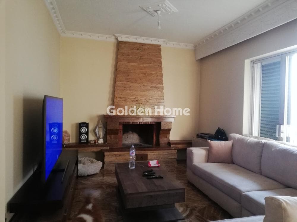 Apartment in Kanapitsa, Metamorfosi — Photo 1 of 6