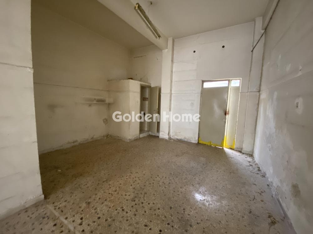 Retail Store in Neo Faliro, Piraeus — Photo 5 of 10