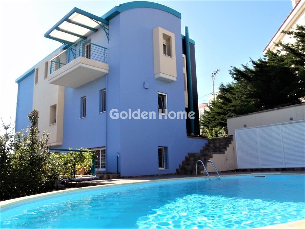 House in Center, Gerakas — Photo 1 of 53