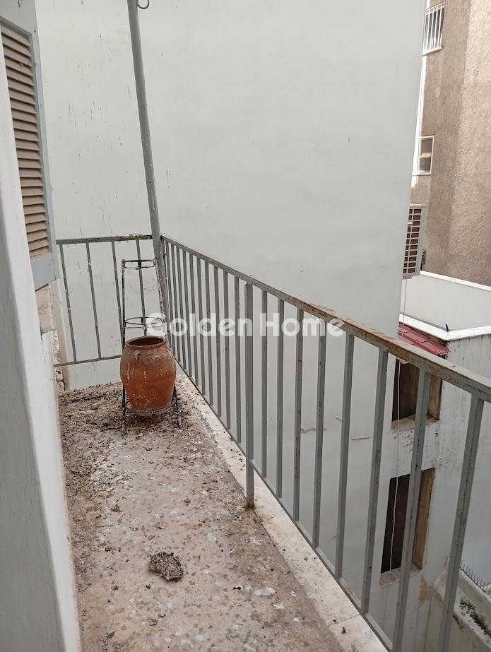 Διαμέρισμα στην Φρεαττύδα, Πειραιάς — Φωτογραφία 13 από 14