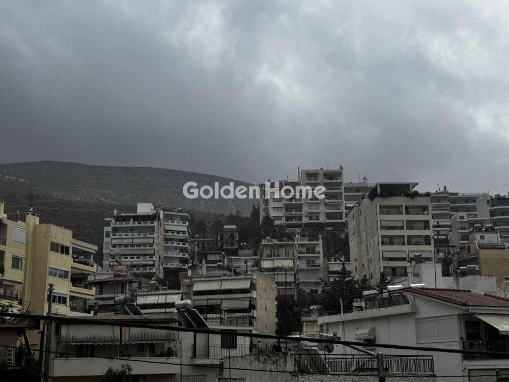 Apartment in Kareas, Vironas — Photo 2 of 11