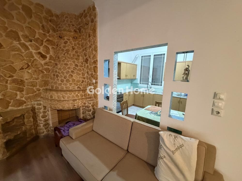 Apartment in Osios Loukas, Patisia — Photo 3 of 20