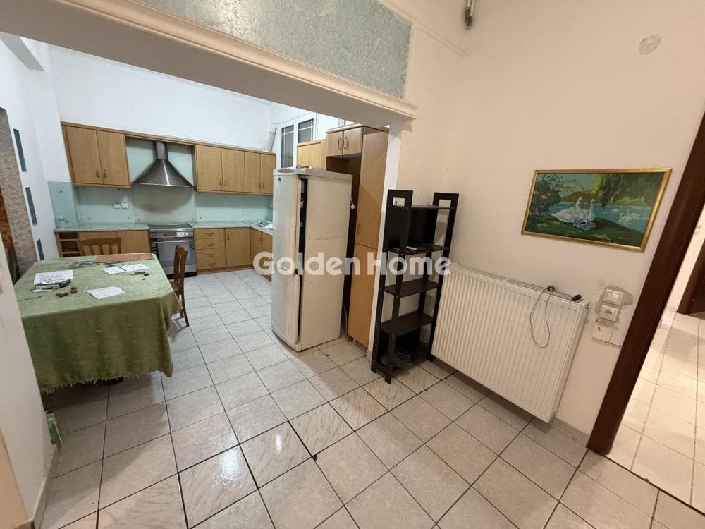 Apartment in Osios Loukas, Patisia — Photo 4 of 20