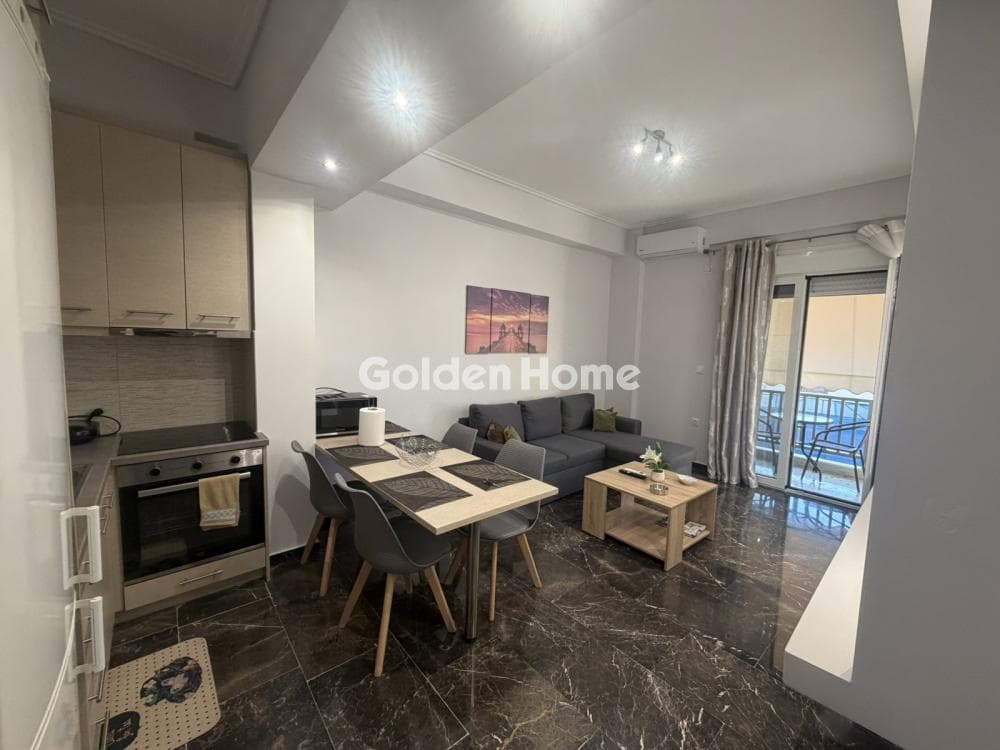 Apartment in Plateia Vathis, Kentro — Photo 1 of 24