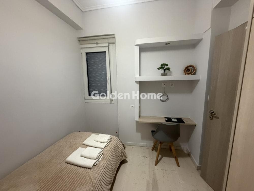 Apartment in Plateia Vathis, Kentro — Photo 10 of 24