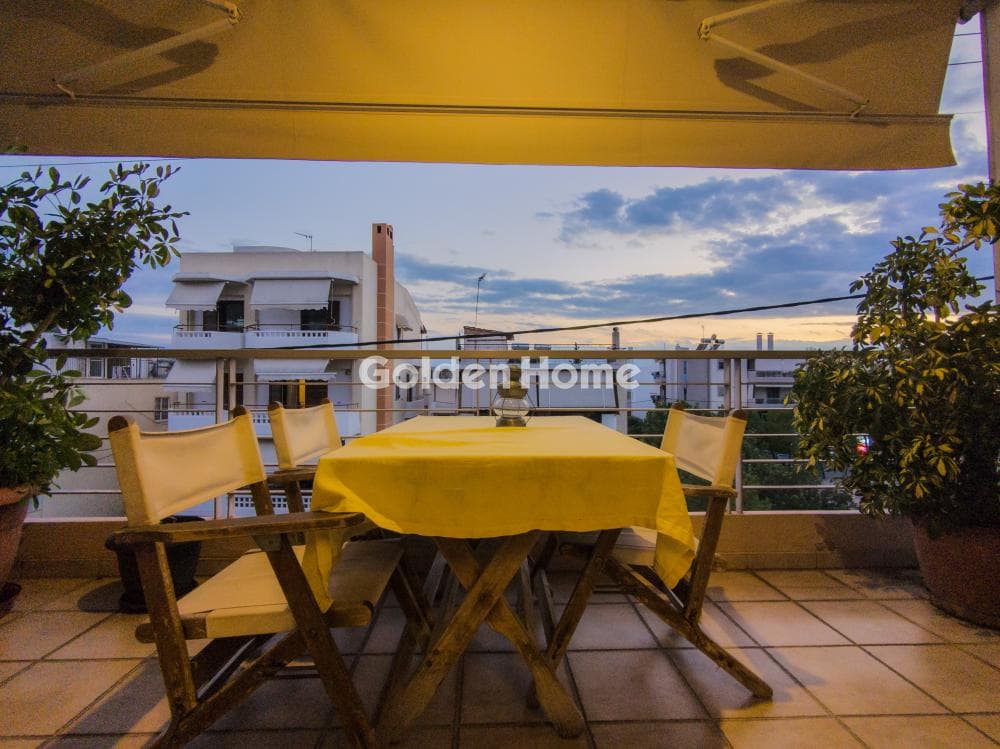 Apartment in Ampelakia, Alimos — Photo 1 of 27