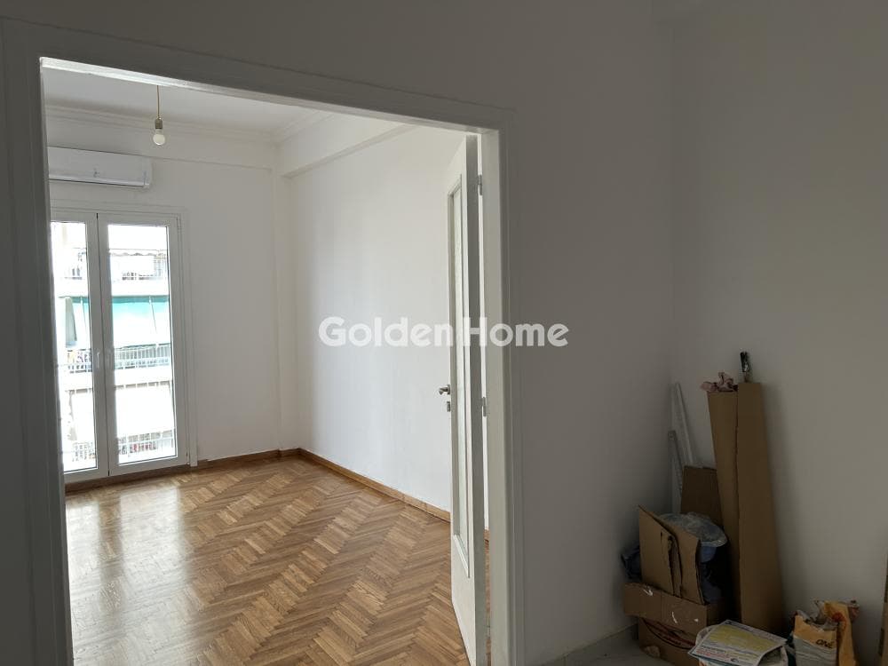 Apartment in Osios Loukas, Patisia — Photo 5 of 21