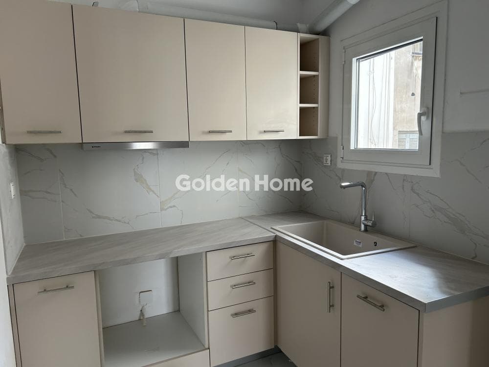 Apartment in Osios Loukas, Patisia — Photo 12 of 21