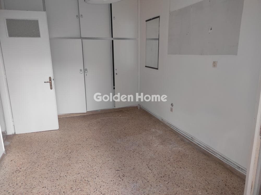 Apartment in Antheon, Agios Dimitrios — Photo 10 of 13