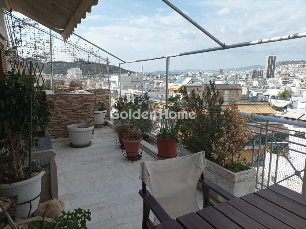Apartment in Politechnioupoli, Zografou — Photo 1 of 25