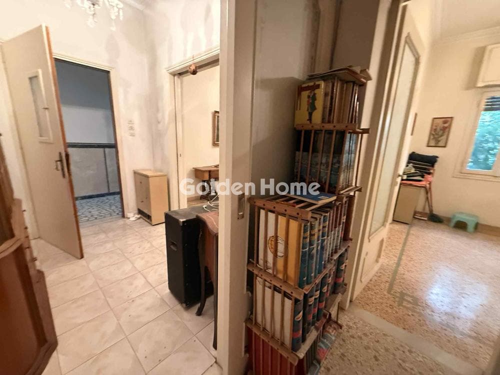 Apartment in Dafni, Dafni — Photo 1 of 14