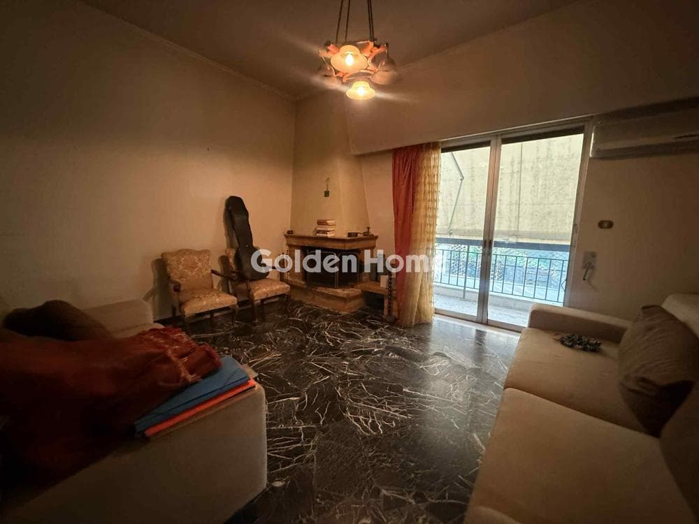 Apartment in Dafni, Dafni — Photo 1 of 10