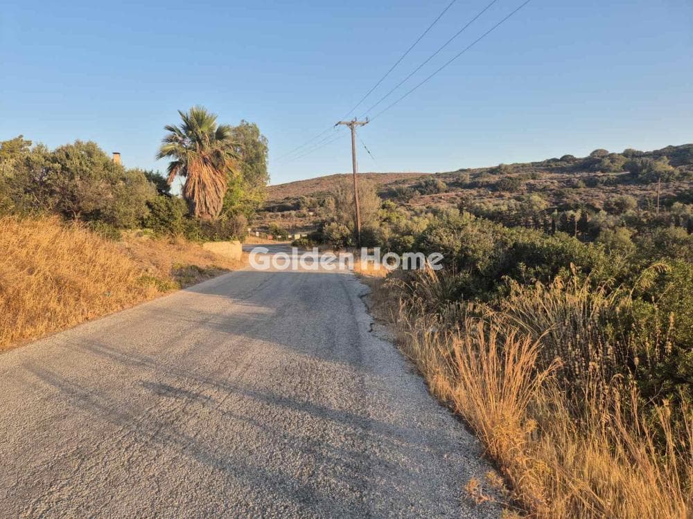 Αγροτεμάχιο στην Πόρτο Εννιά, Κερατέα — Φωτογραφία 2 από 13
