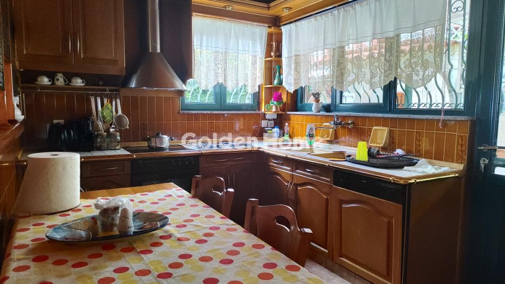 House in Kakia Thalassa, Keratea — Photo 3 of 36