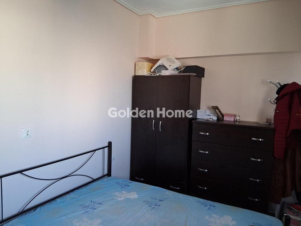 Apartment in Analipsi, Drapetsona — Photo 15 of 22