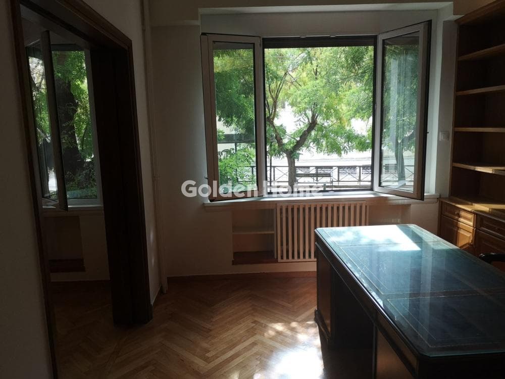 Office in Mouseio, Exarchia - Neapoli — Photo 4 of 26