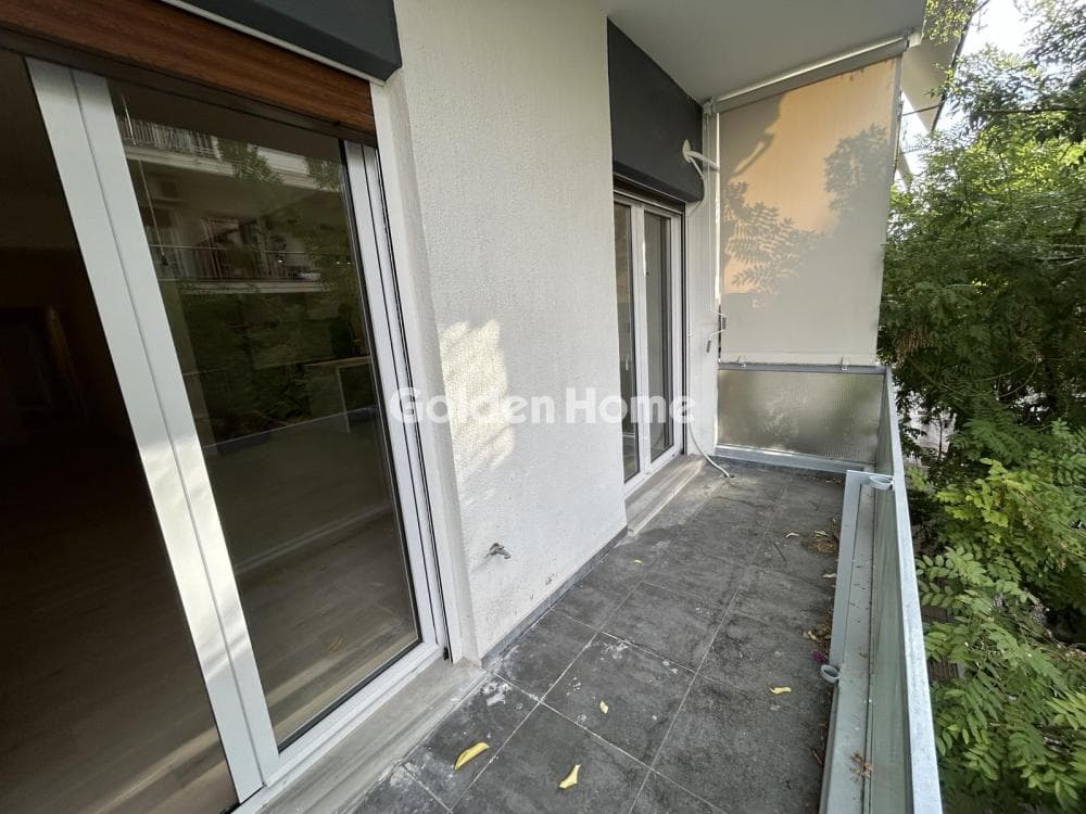 Apartment in Politechneio, Exarchia - Neapoli — Photo 4 of 15