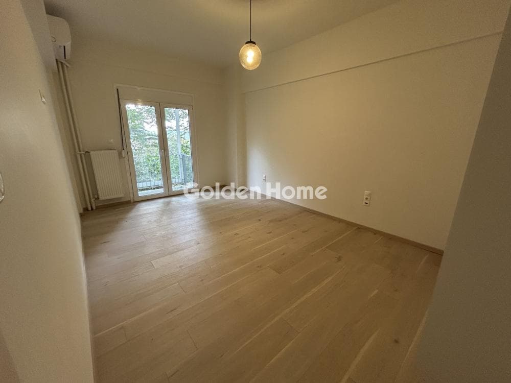Apartment in Politechneio, Exarchia - Neapoli — Photo 9 of 15
