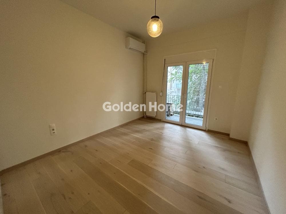 Apartment in Politechneio, Exarchia - Neapoli — Photo 11 of 15