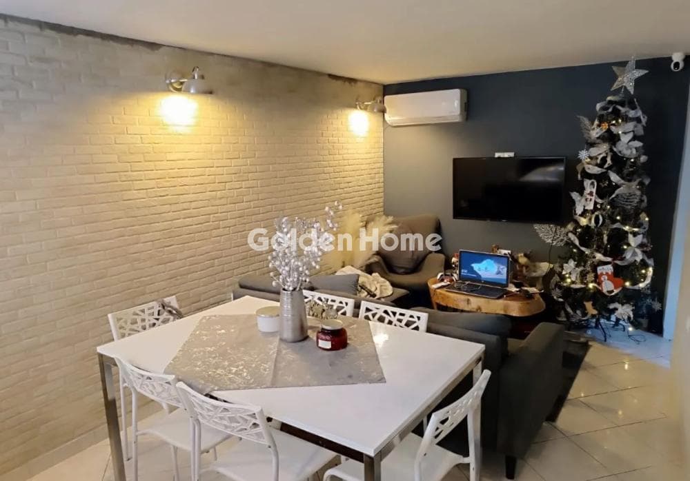 Apartment in Fleva, Agioi Anargiroi — Photo 1 of 7