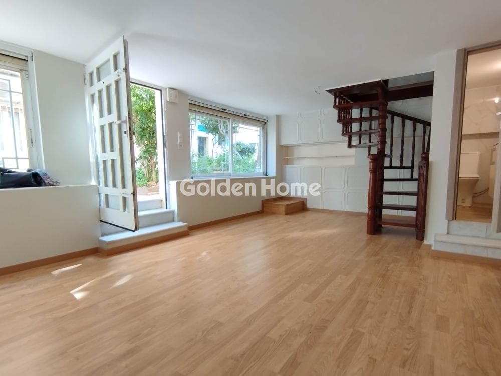 Apartment in Agios Georgios, Nikaia — Photo 2 of 12
