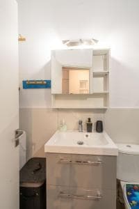 Apartment in Elinoroson, Goudi — Photo 28 of 37