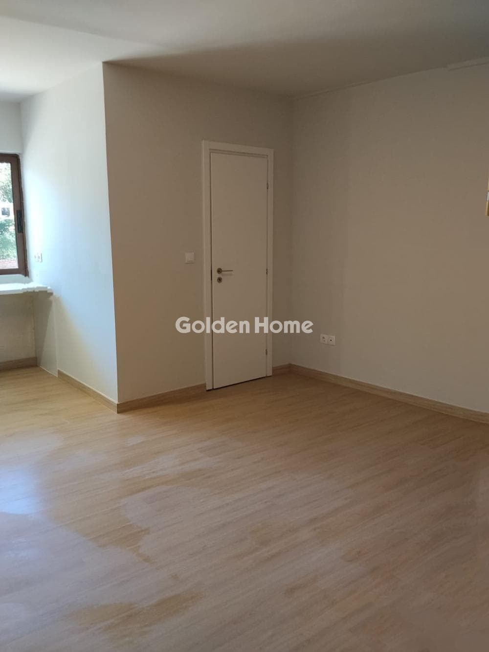 Apartment in Evaggelistria, Nikaia — Photo 8 of 14