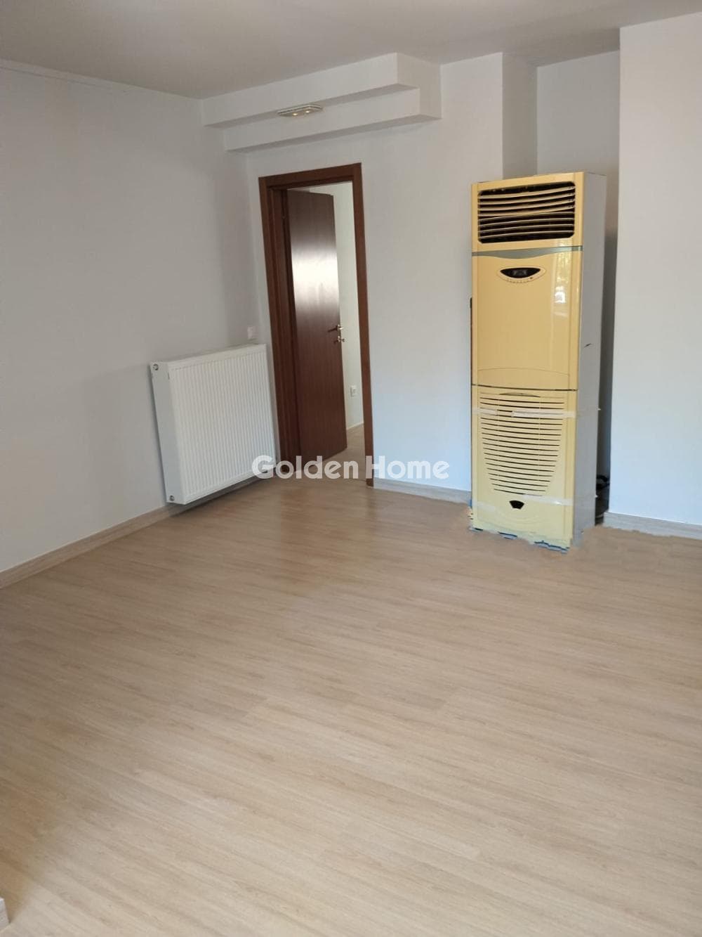 Apartment in Evaggelistria, Nikaia — Photo 5 of 14