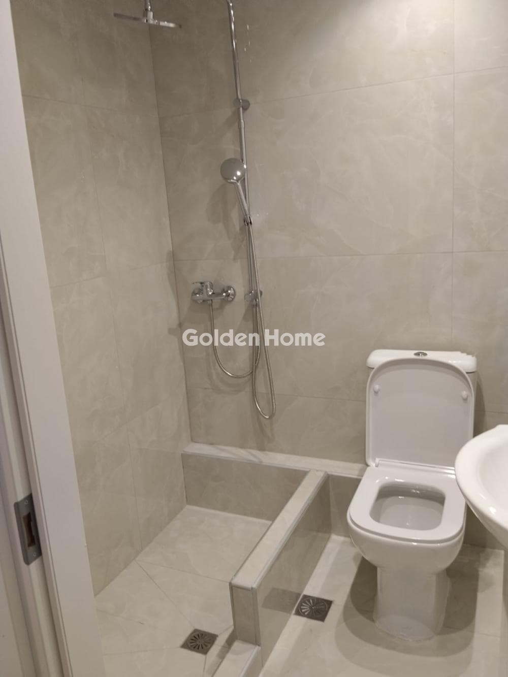 Apartment in Evaggelistria, Nikaia — Photo 11 of 14