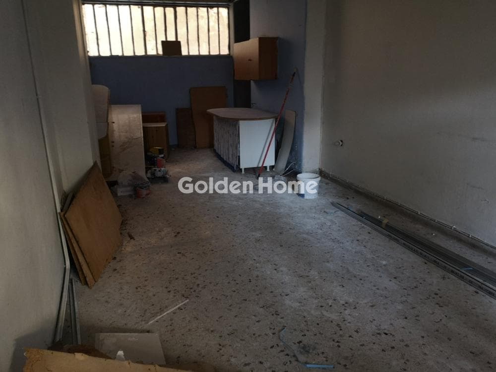 Warehouse in Palaia Kokkinia, Piraeus — Photo 12 of 16