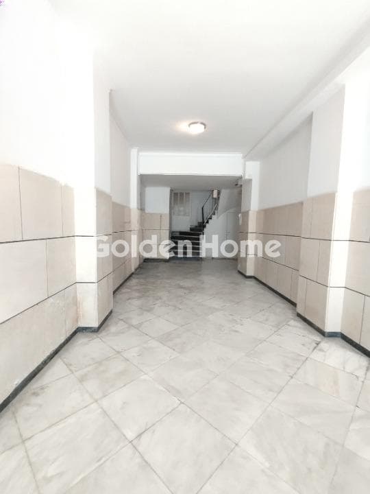 Office in Terpsithea, Piraeus — Photo 7 of 7
