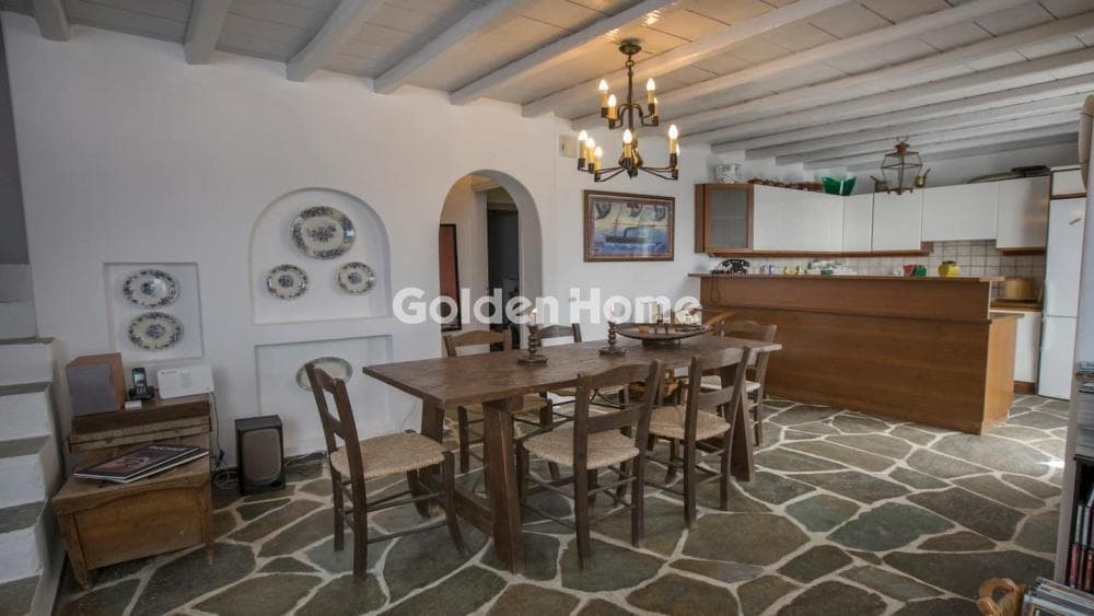 House in Kastro, Mykonos — Photo 12 of 17