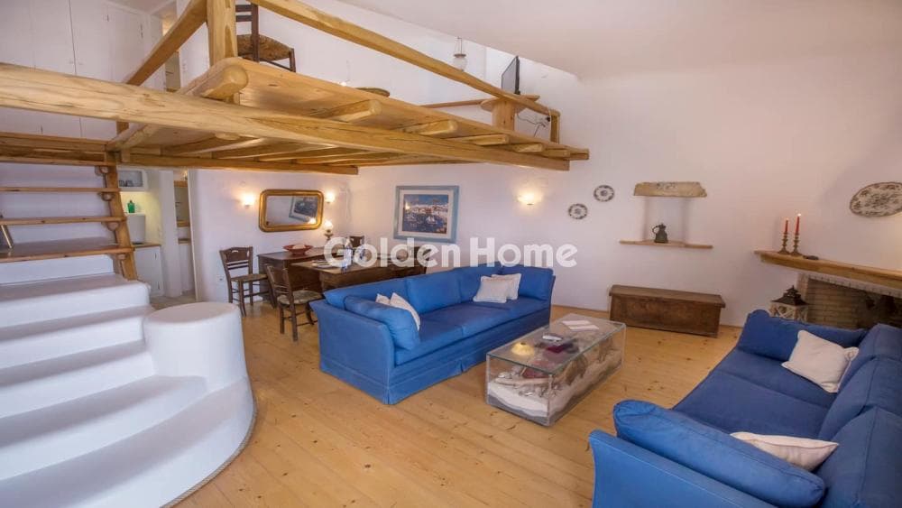 House in Kastro, Mykonos — Photo 6 of 17
