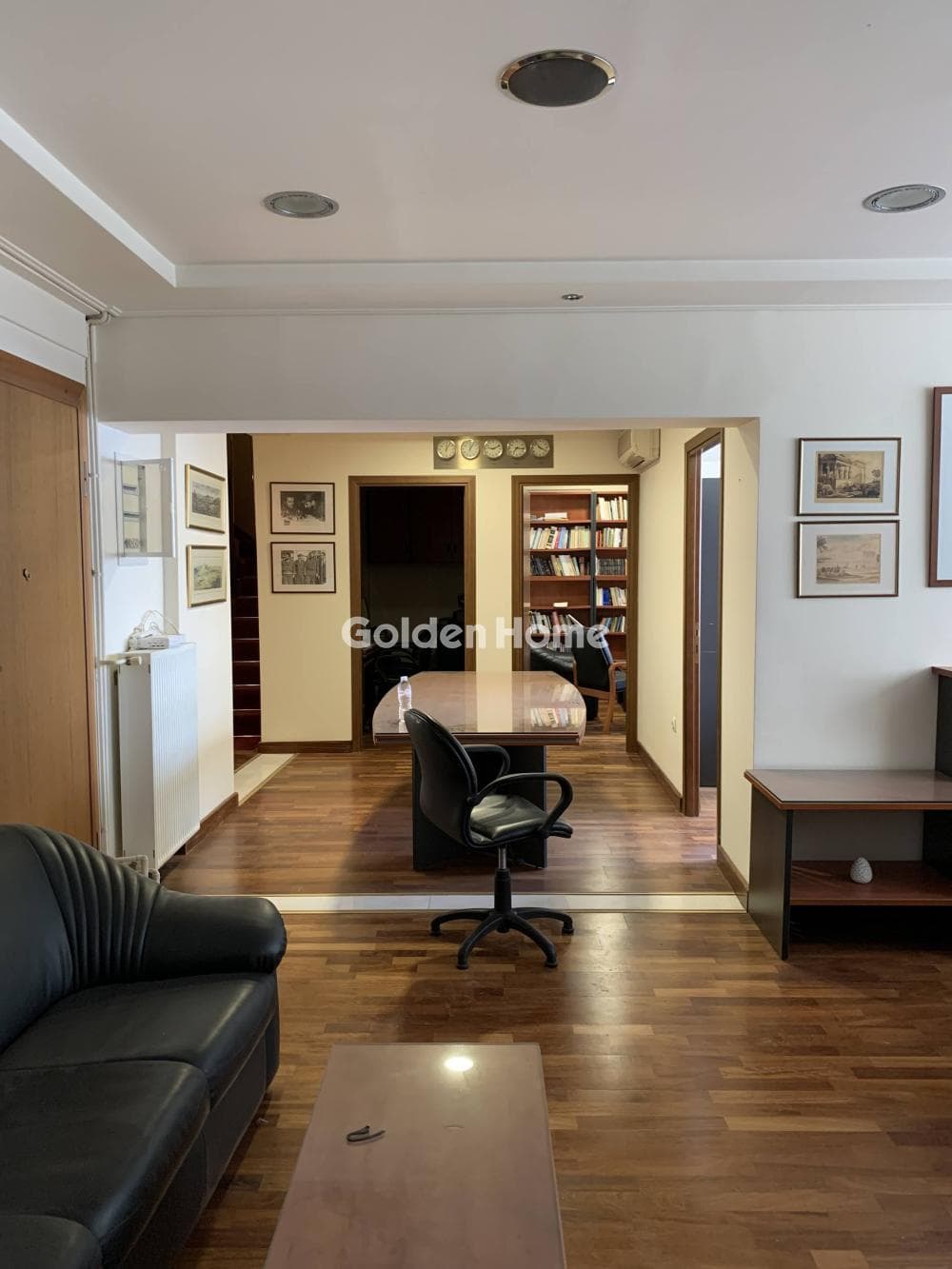 Office in Megala Sxoinia B, Exarchia - Neapoli — Photo 1 of 28