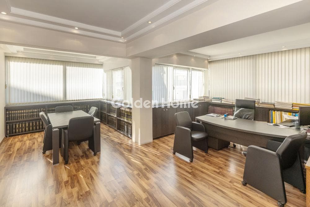 Γραφείο στην Ακαδημία Πλάτωνος, Κολωνός - Κολοκυνθούς — Φωτογραφία 1 από 21