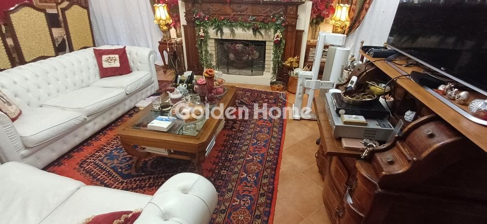 Apartment in Agia Varvara, Agios Dimitrios — Photo 2 of 29