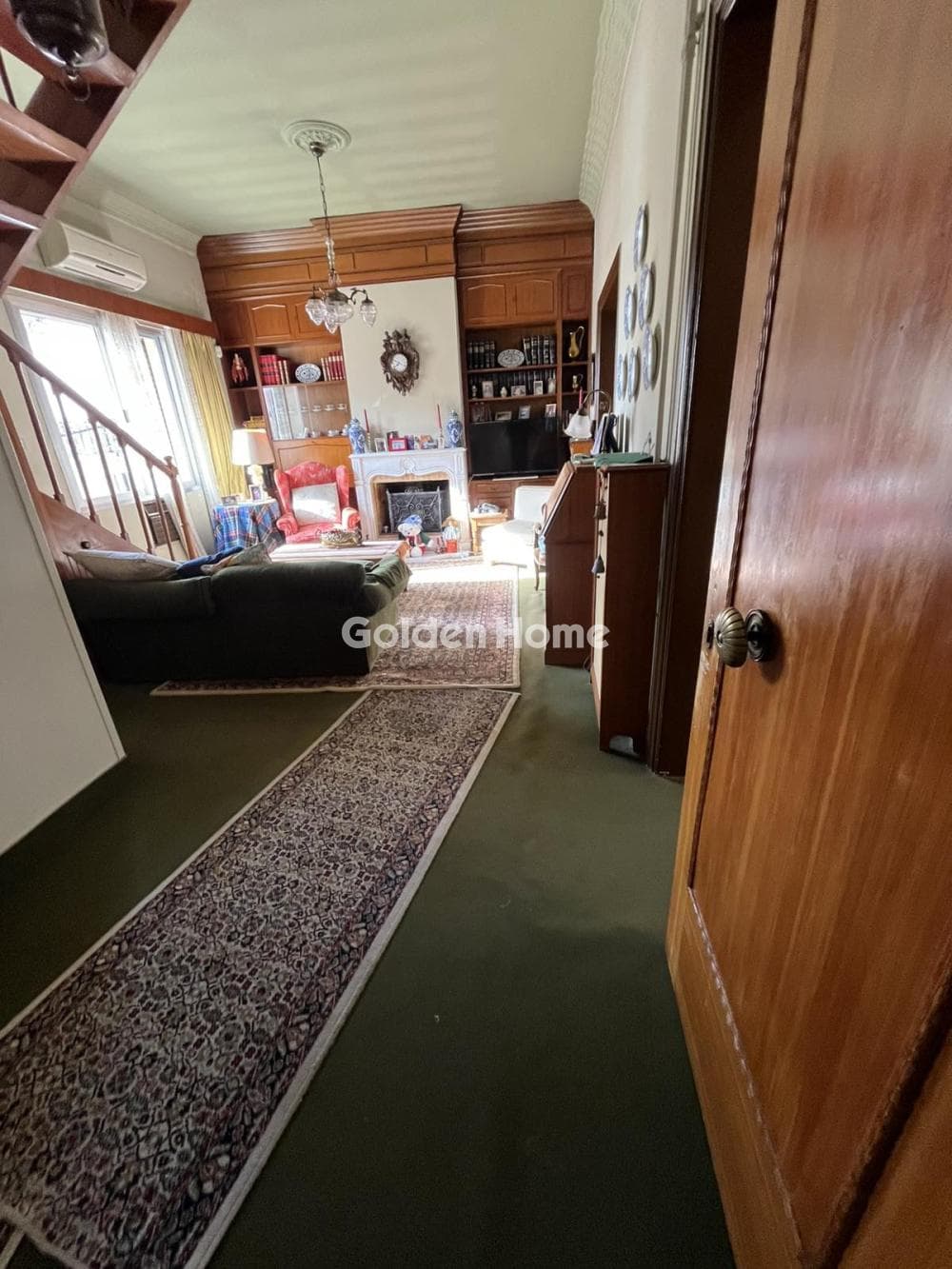 Apartment in Center, Nikaia — Photo 1 of 33