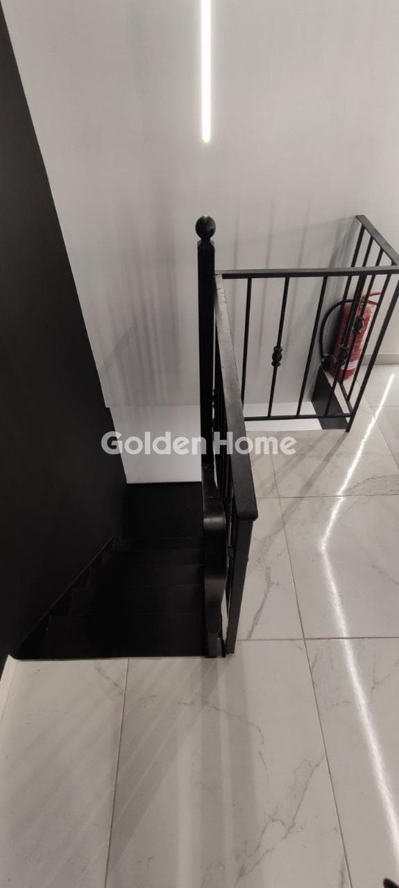 Retail Store in Pirnari, Glyfada — Photo 11 of 15
